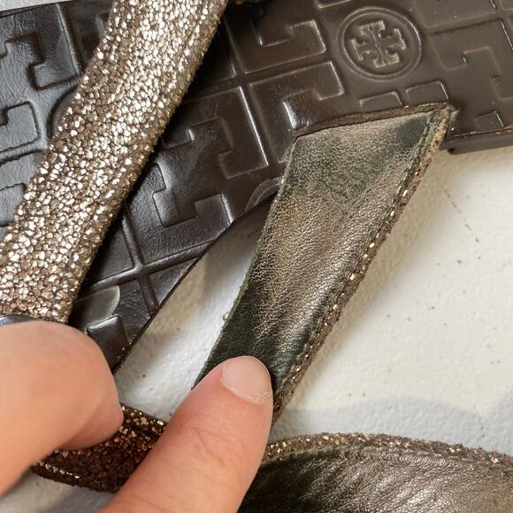 Tory Burch Women's Size 7 Thora Sandals Flip Flop Thongs Metallic Pewter Leather - Picture 10 of 12